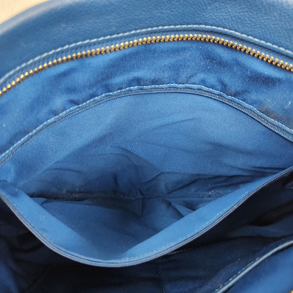 Coach Blue Pebble Leather Isabelle East West Hobo Shoulder / Crossbody Bag - Picture 14 of 16